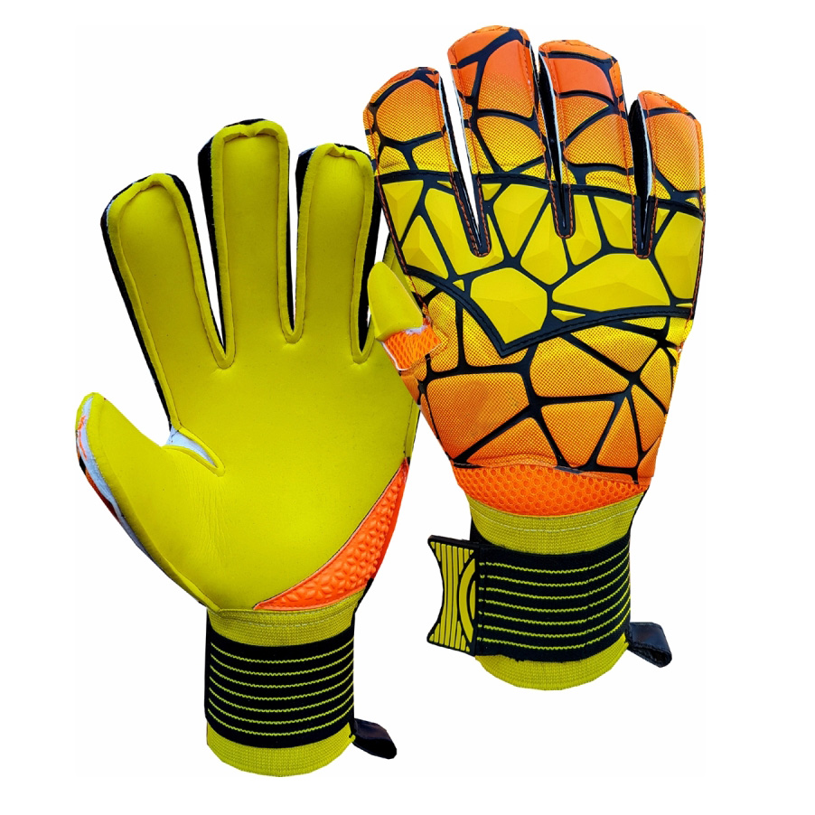 14 Goalkeeper Gloves - Image 1